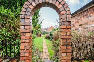 Photo 22- click for photo gallery